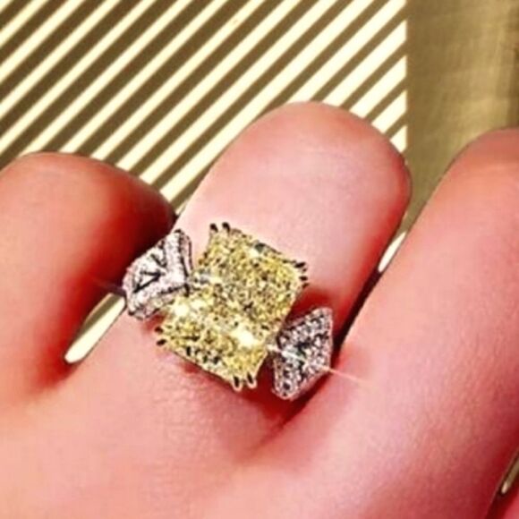 Yellow 3 Ct. Sapphire with Clear White Baguette Diamond Cocktail Ring 925 - Picture 4 of 5